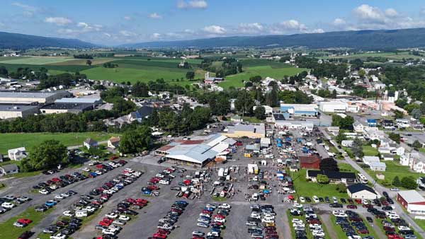 Farmers & Flea Market